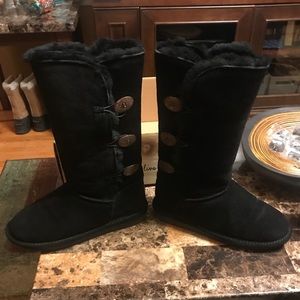 BearPaw 3 Button Tall Boot